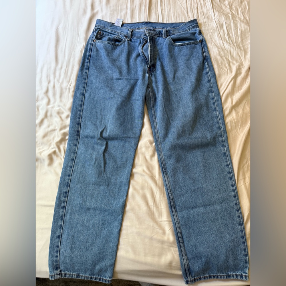 Levi's 550 Medium Stonewash Jeans